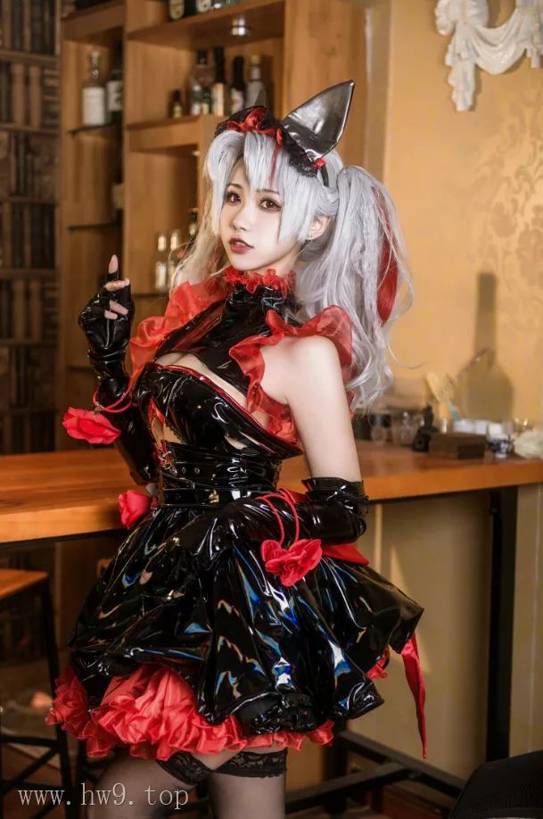 Momoko葵葵 – NO.046 碧蓝航线 阿尔达伯特亲王[21P-394.3M]