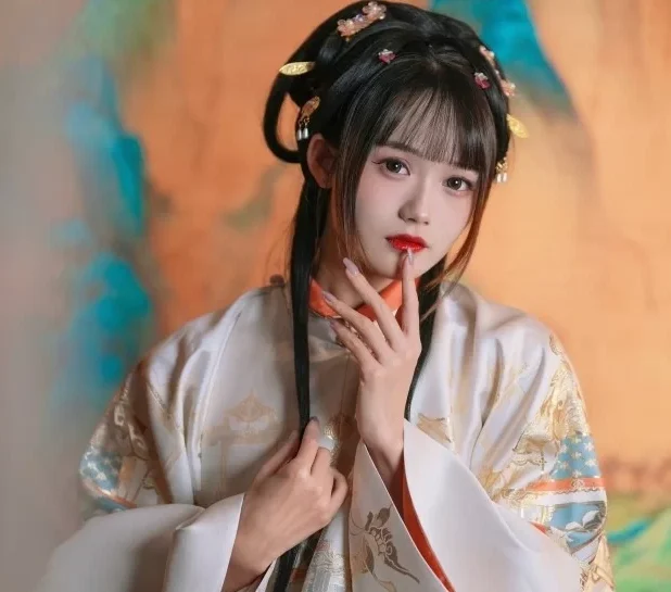 兔子Zzz不吃胡萝卜 | COS合集[已更161期]