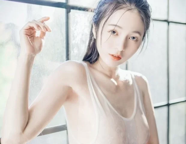 辰辰ChenChen丨私拍合集[已更7期]