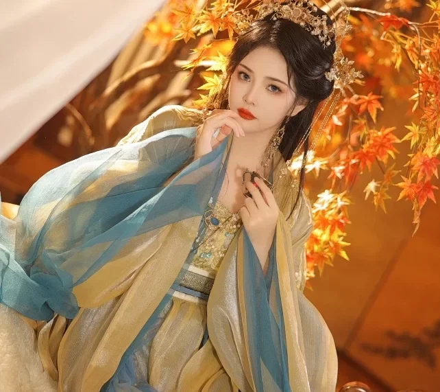 苏嫣嫣阿姨丨COS合集[已更11期]