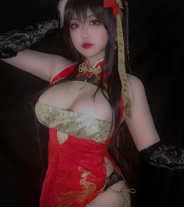 椒妮佐仁 – NO.001 大凤[13P+1V-34.2M]