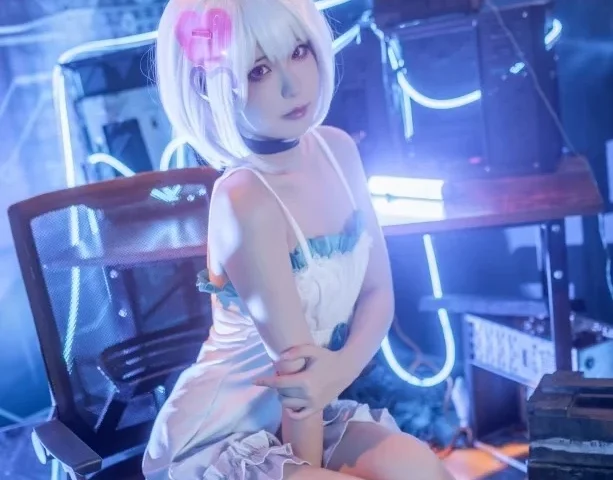 Quan冉有点饿丨COS合集[已更35期]