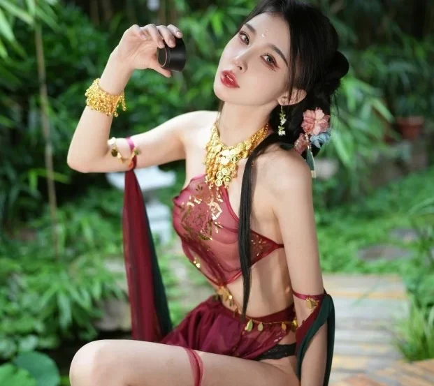 余多多Dudu丨COS合集[已更8期]